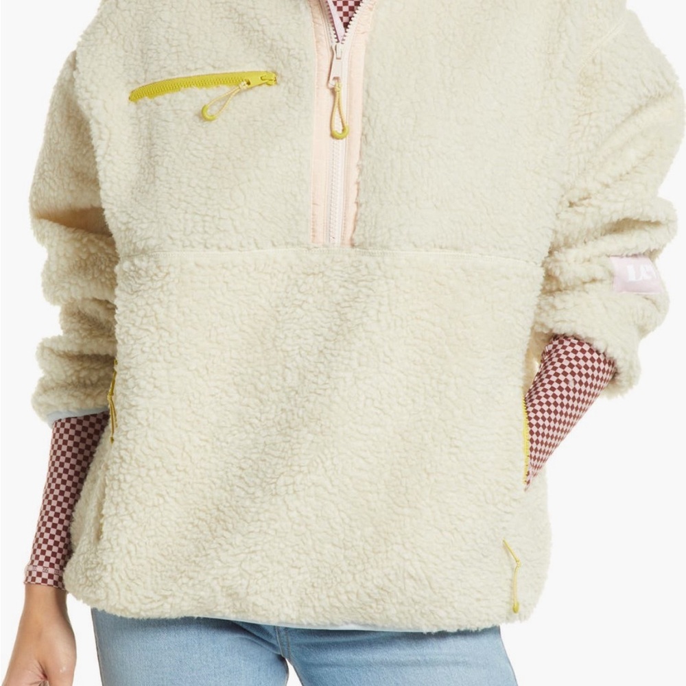 Levi’s Monty High Pile Fleece Half Zip Pullover